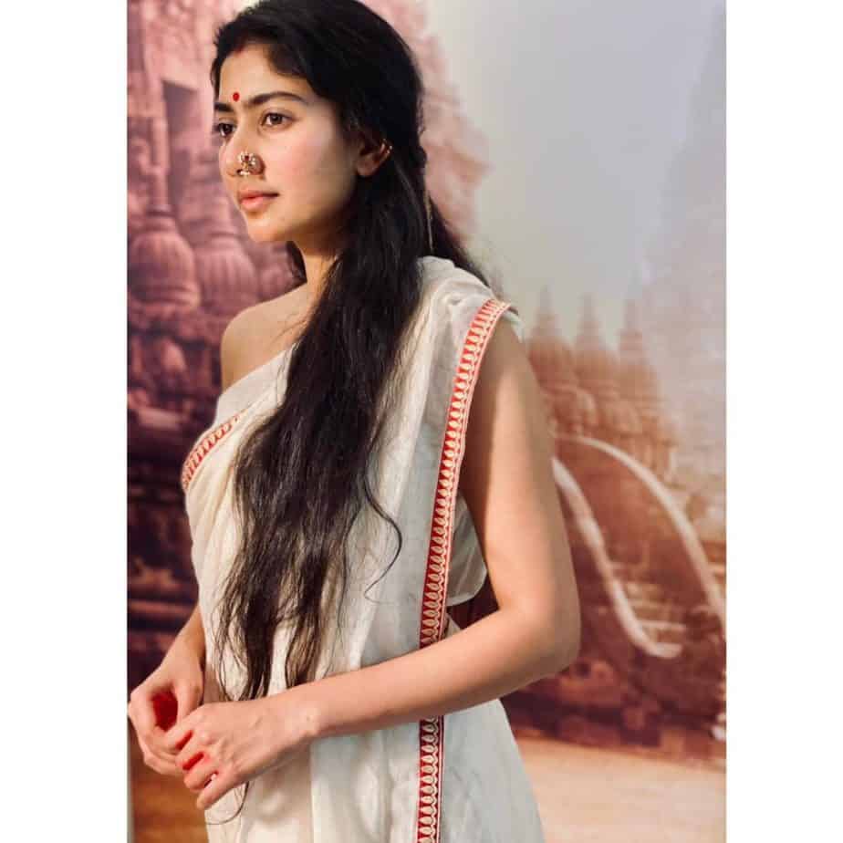 Sai pallavi opens up about wearing saree for all function