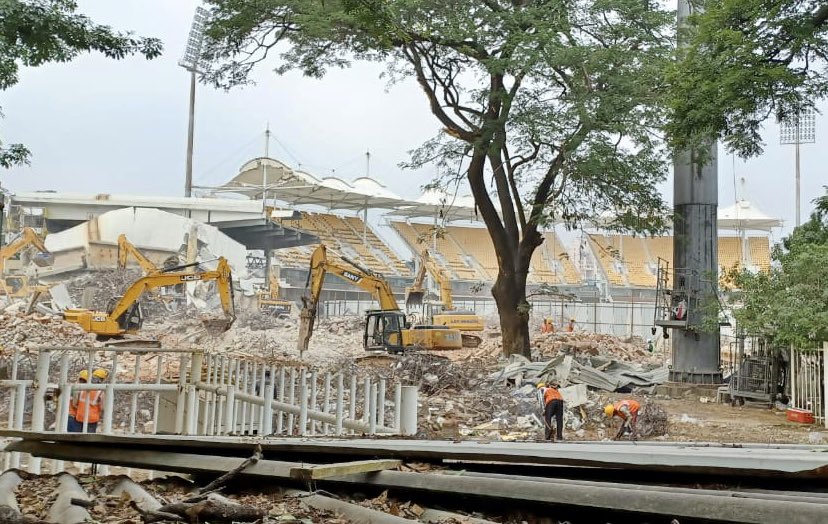 Chennai chepauk stadium getting renovated to new look for increased viewers