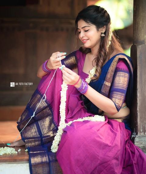 Dharsha gupta hot traditional half saree look
