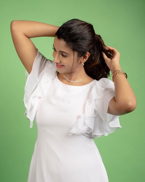 Priya bhavani shankar hot white gown photos cute stills shared on social media