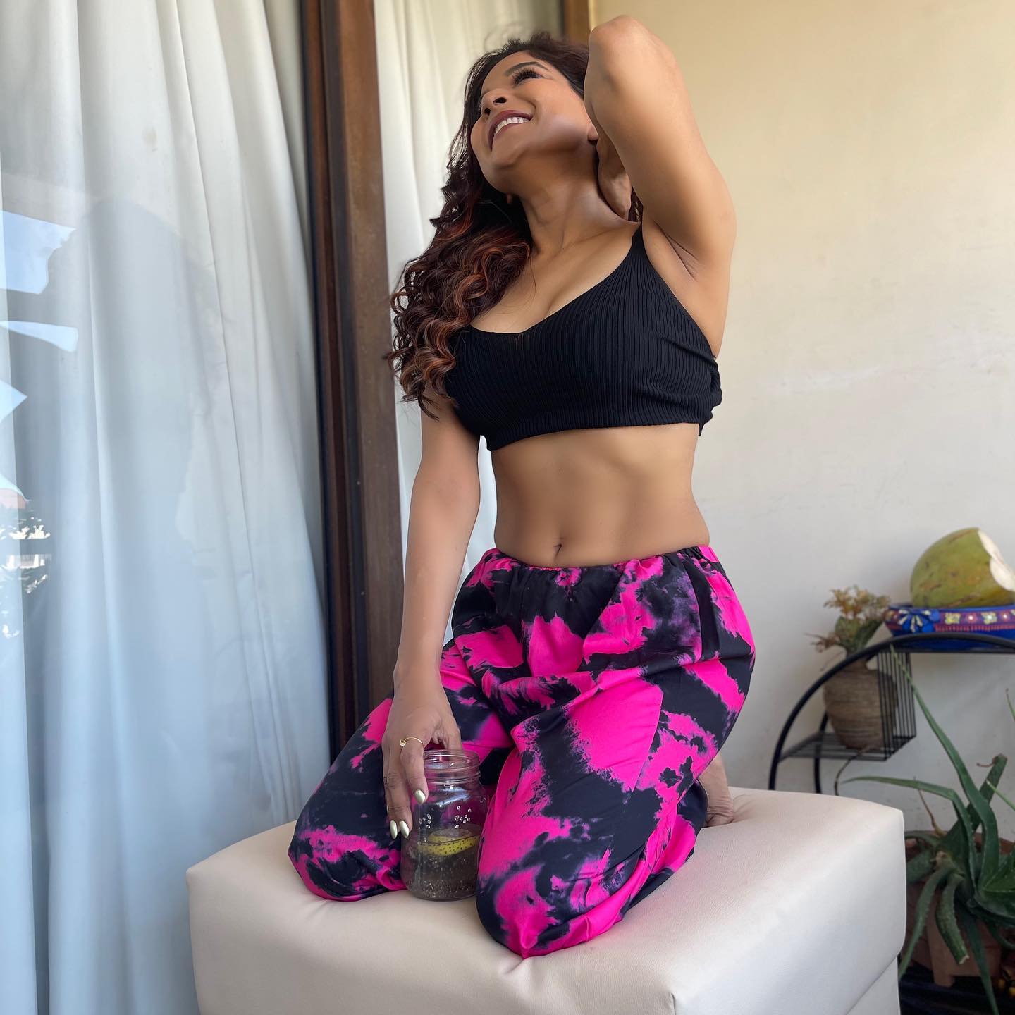 Sakshi agarwal hot posing in glamourous gym suit photoshoot getting viral