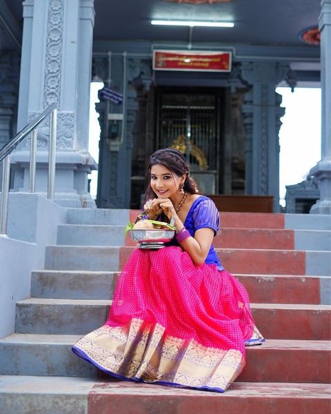 Sakshi agarwal hot posing in traditional outfit in temple