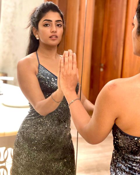 Eesha rebba hot photos in tight fit modern dress posted on instagram gallery