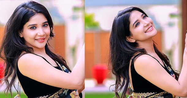 Sakshi agarwal hot photos in modern glamour dress navel show getting viral on social media