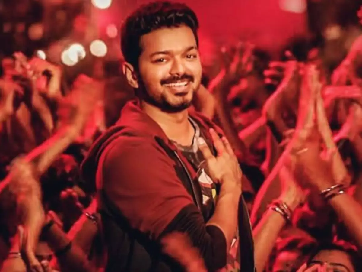 Fans are little disappointed on thalapathy vijay due to this issue