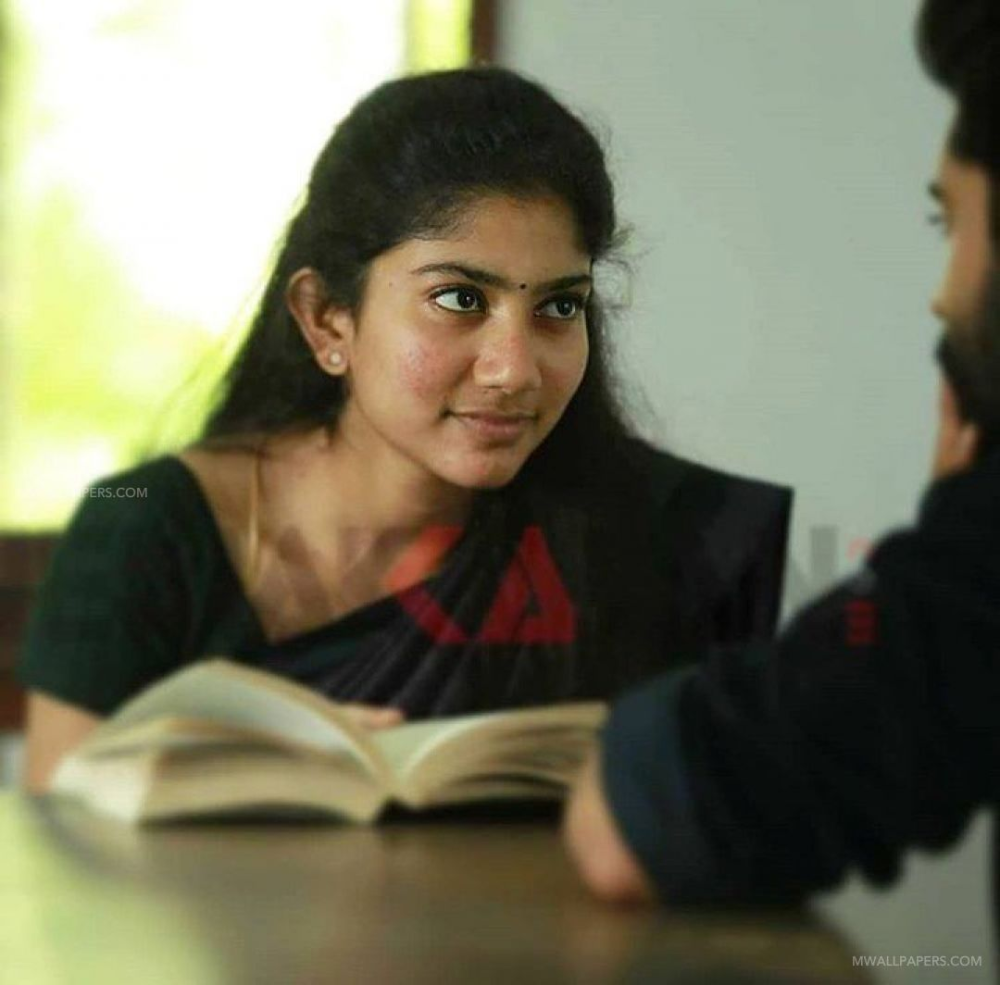 Sai pallavi explains about her previous interview which got in an issue