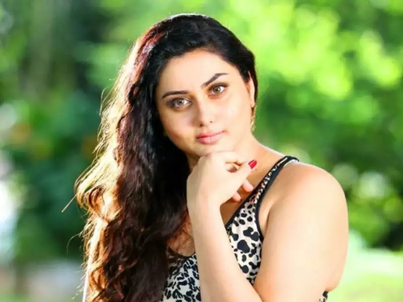 Actress namitha announced her pregnancy by sharing photos