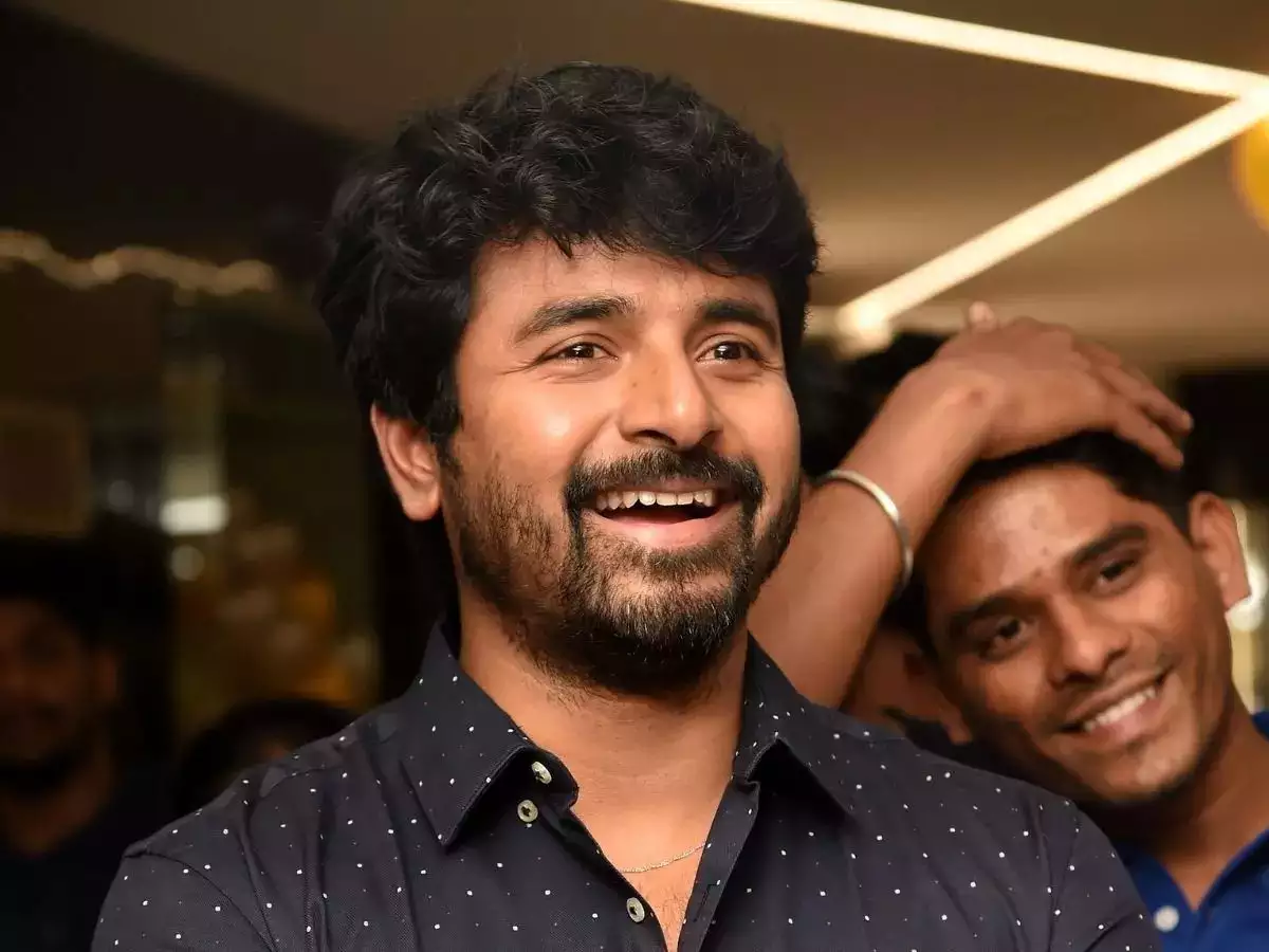 simbu supports sivakarthikeyan for an issue information getting viral