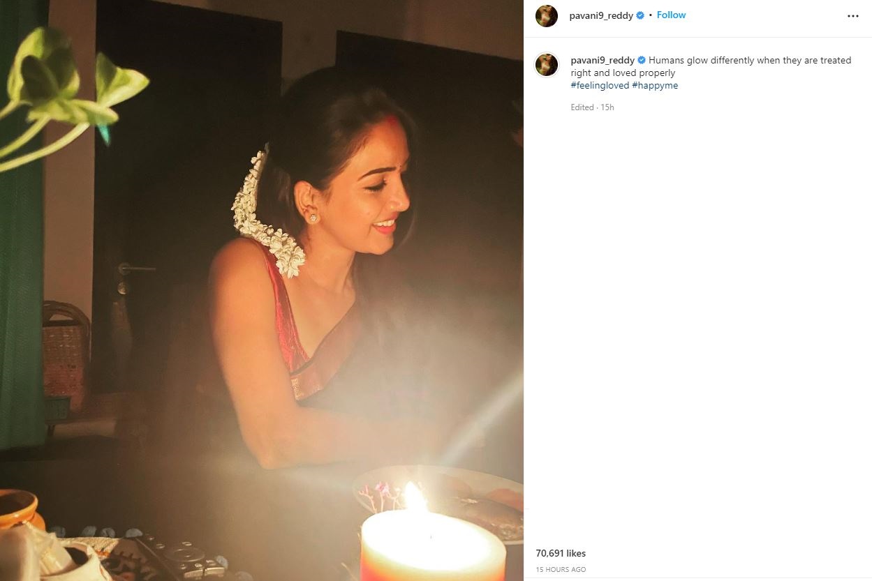 Pavani reddy posts photo with amir indirectly confirms love