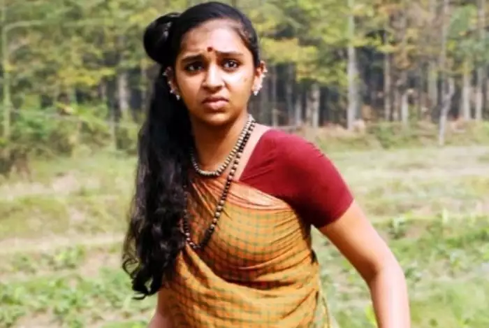 Lakshmi menon latest viral video getting viral showing tummy
