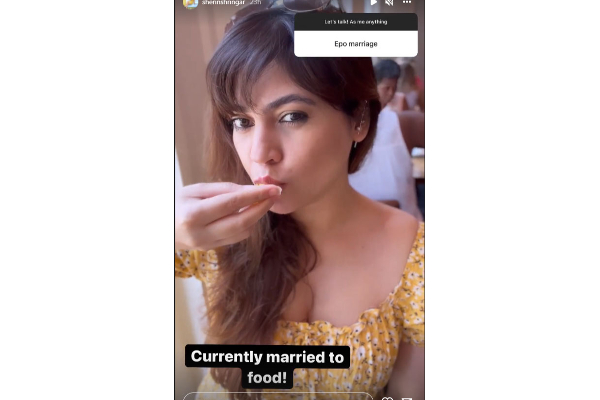 Sherin posts about her marriage with photo