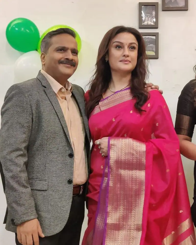 Spb charan and sonia agarwal marriage rumours on photo getting viral on social media