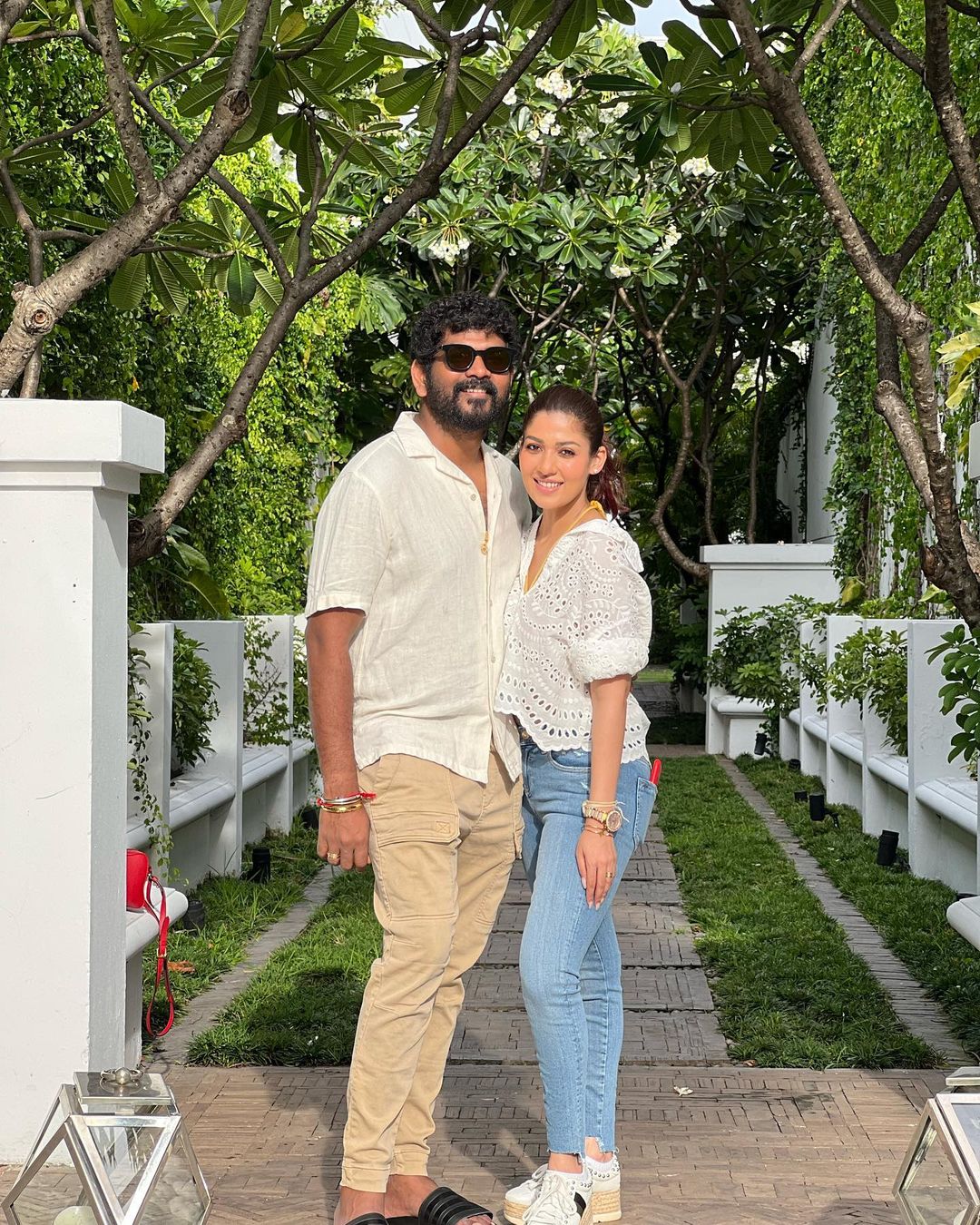 Nayanthara vignesh shivan plans to reveal photos after ott fails to buy
