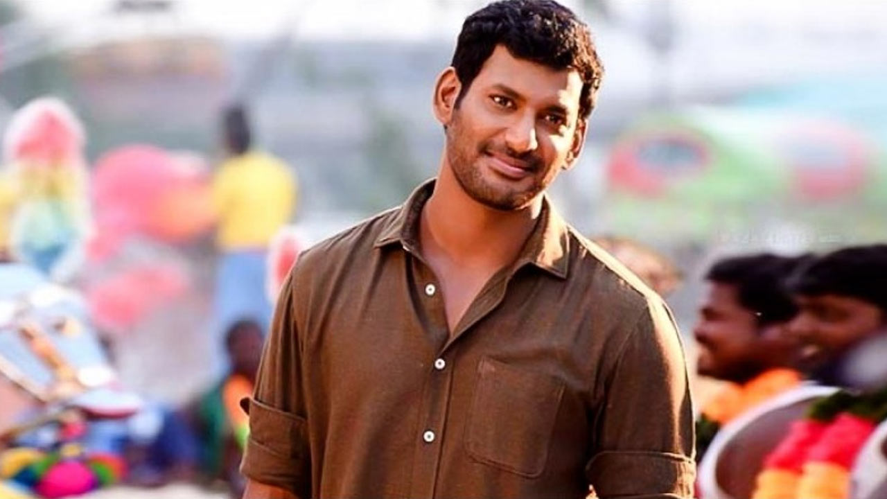 vishal got angry on fan shouting him as puratchi thalapathy video getting viral on social media