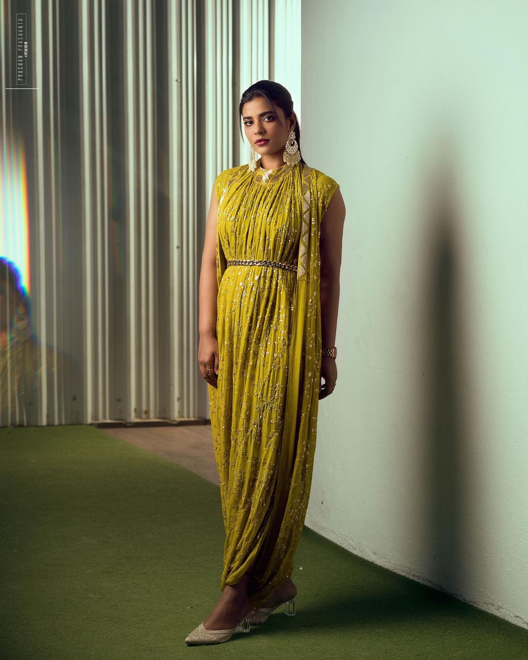 aiswarya rajesh latest photos in full dress