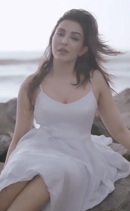 parvati nair hot photos and video on instagram getting viral