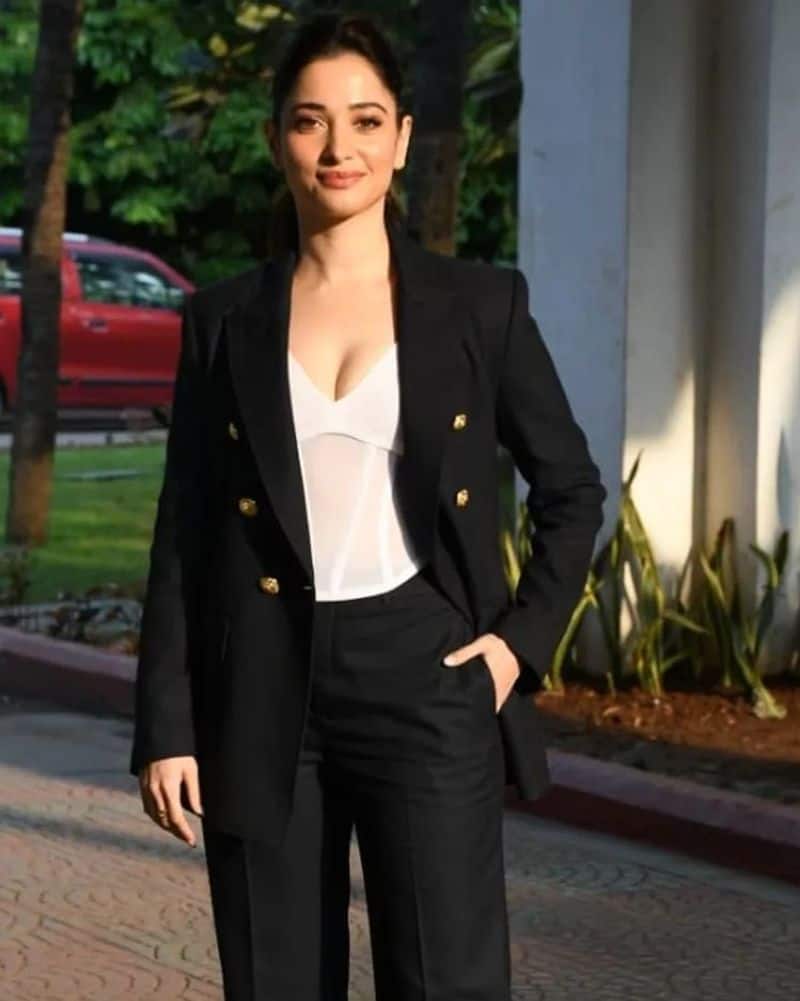 actress tamanna bhatia hot coat suit photos getting viral