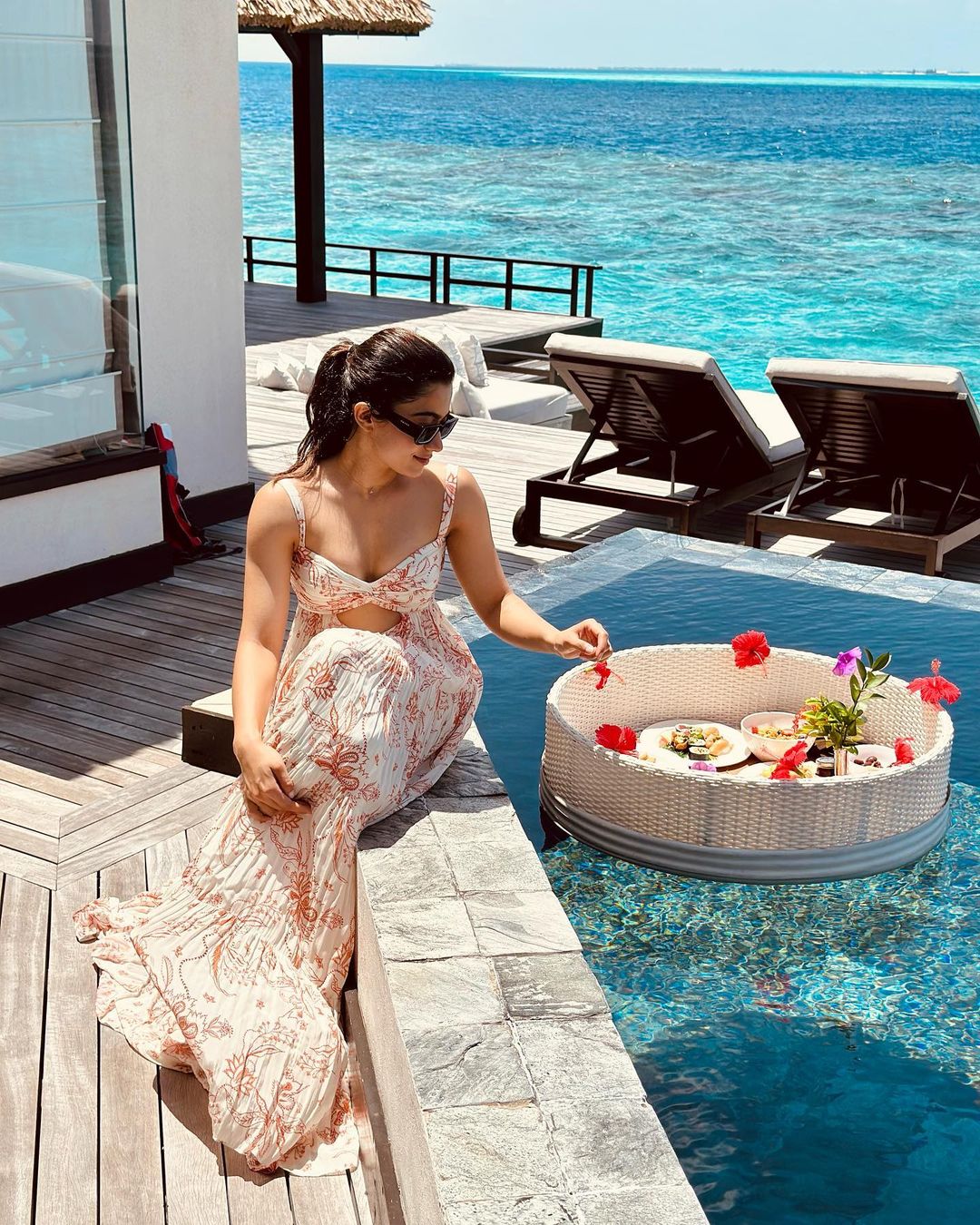 rashmika mandanna hot photos in vacation in maldives getting viral