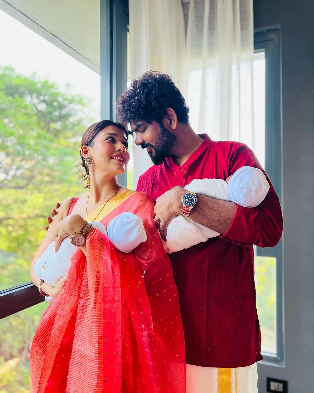 vignesh shivan and nayanthara celebrated diwali this year with their twin babies