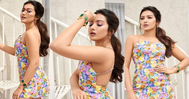 catherine tresa hot photos in sundet view point getting viral