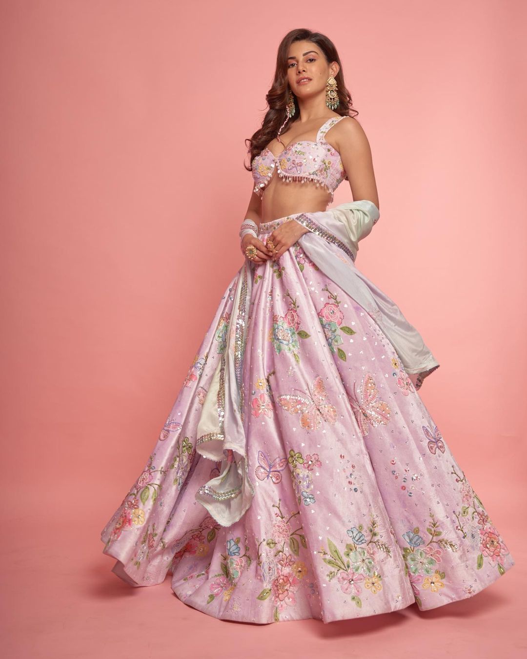 amyra dastur hot photos in grand dress getting viral on social media
