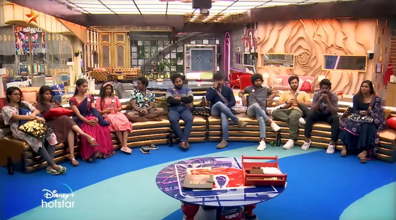 biggboss pointing every housemates and questioning video viral