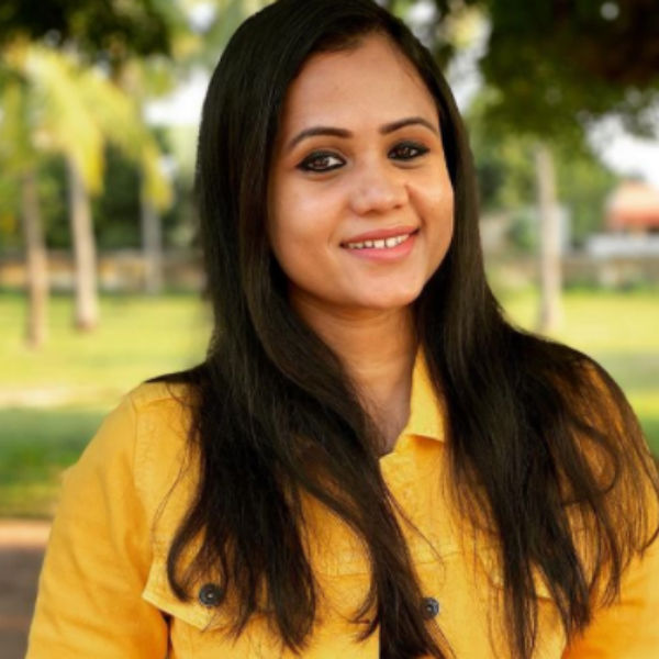 manimegalai latest video doubts her babby bump by netizens
